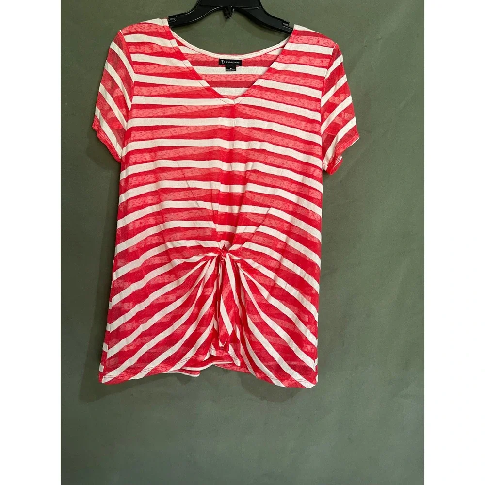 New Directions Women Red White Striped Twist Front V-Neck Short Sleeve Top M